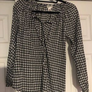 Maternity white/black blouse